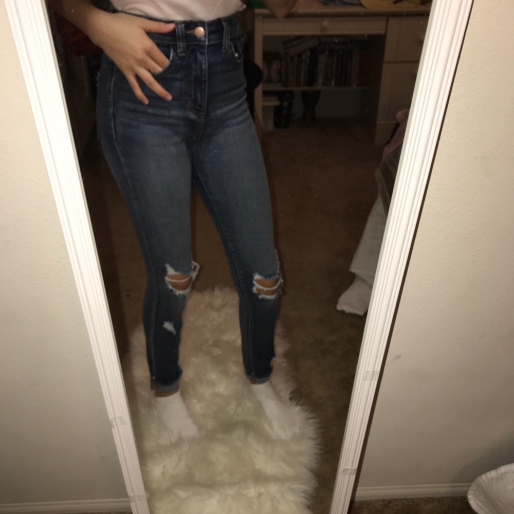 high-waisted skinny jeans